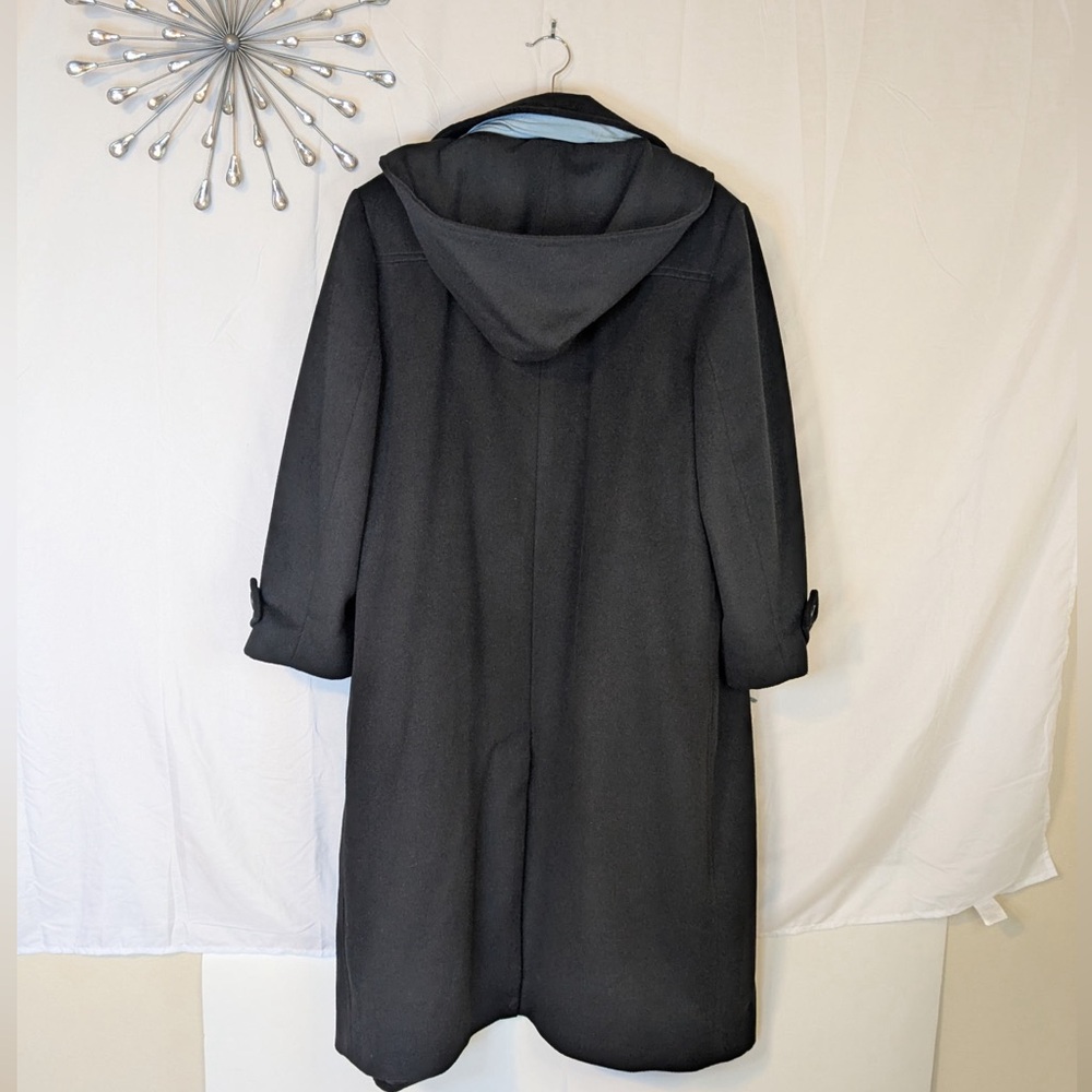 Warm & Cozy Jones New York Women’s Black Long Coat With Hood Size 18W - Picture 6 of 15